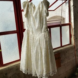 Gunne Sax 90s lace off the shoulder lined dress
